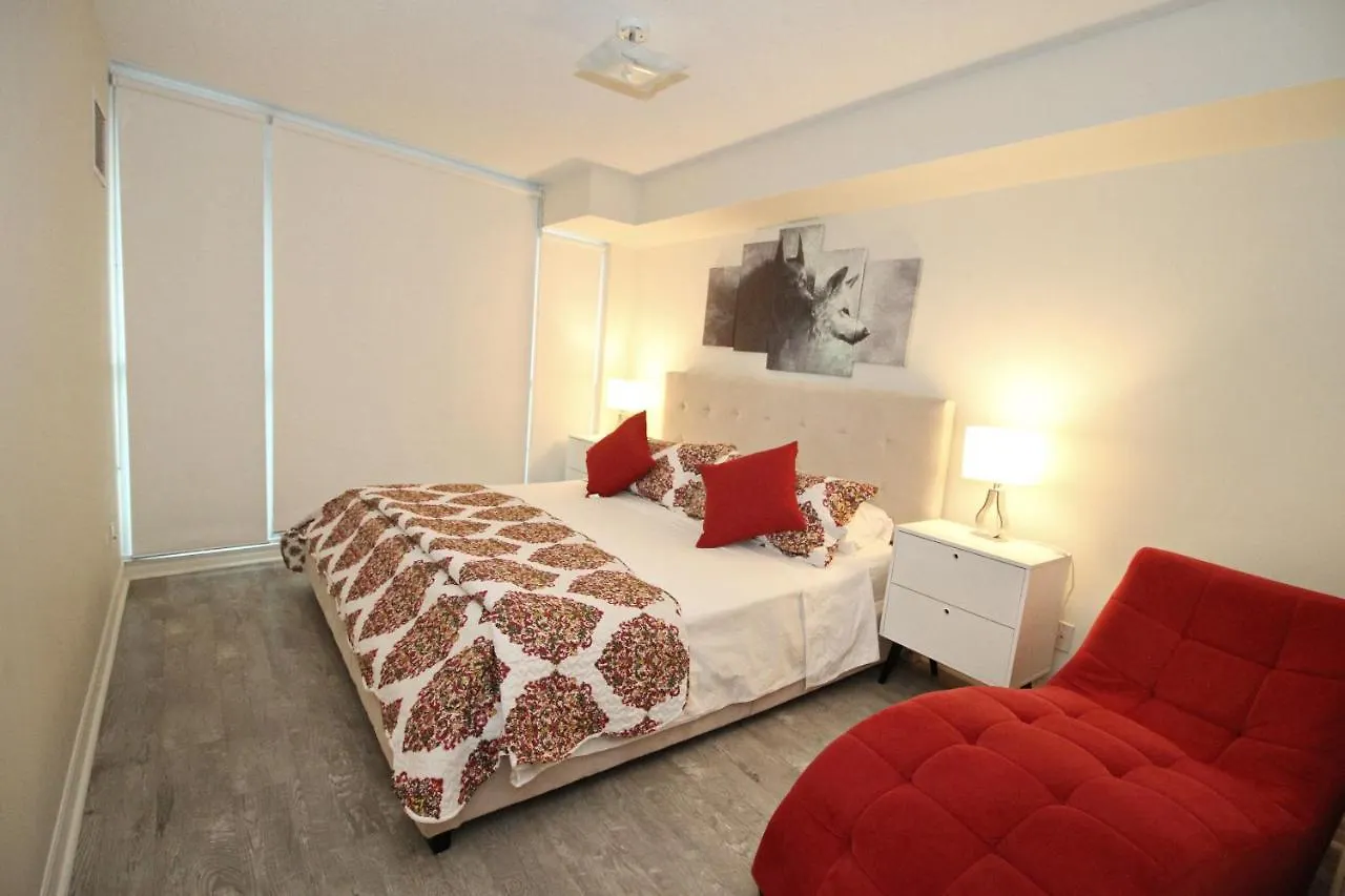 Luxury 3 Bedroom Dt Apartment Toronto, On, Canada