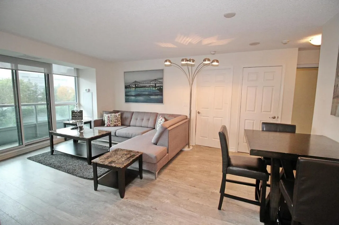 Luxury 3 Bedroom Dt Apartment Toronto, On, Canada  Toronto