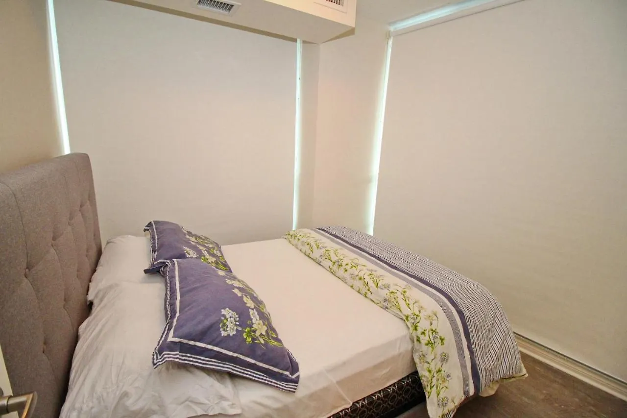 Luxury 3 Bedroom Dt Apartment Toronto, On, Canada Canada